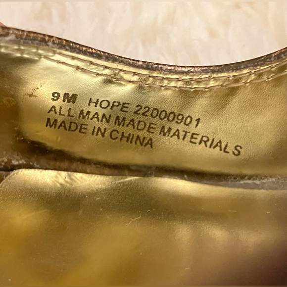 Carlos Santana “Hope” Peep-Toe Slingback Stiletto Heels Bronze Gold  Size 9 M - Picture 7 of 7